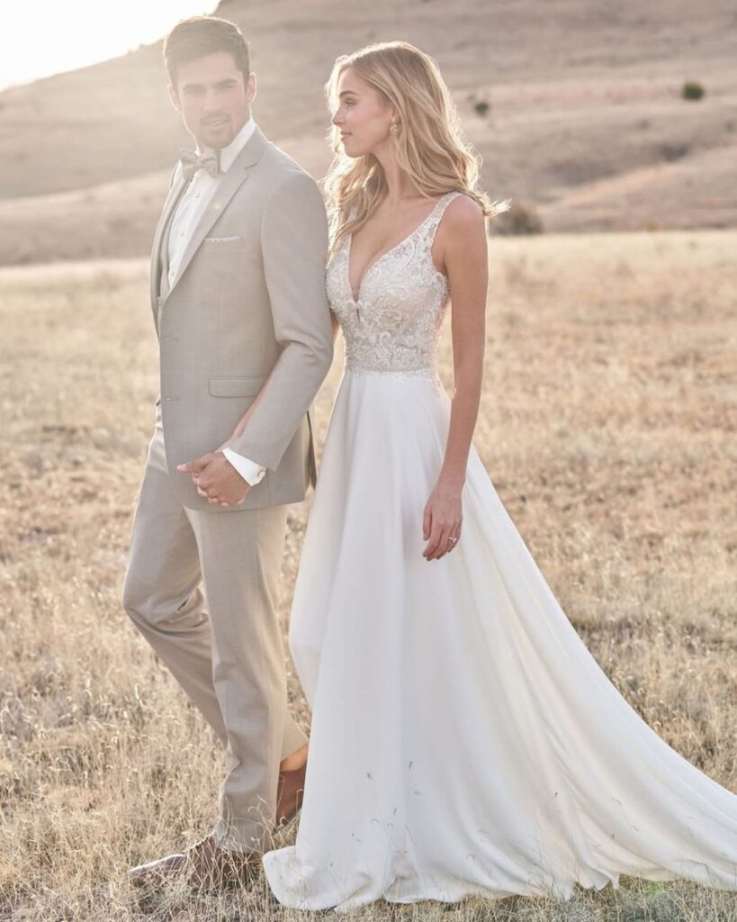 Dress Ideas (Credit : Weddingforward)