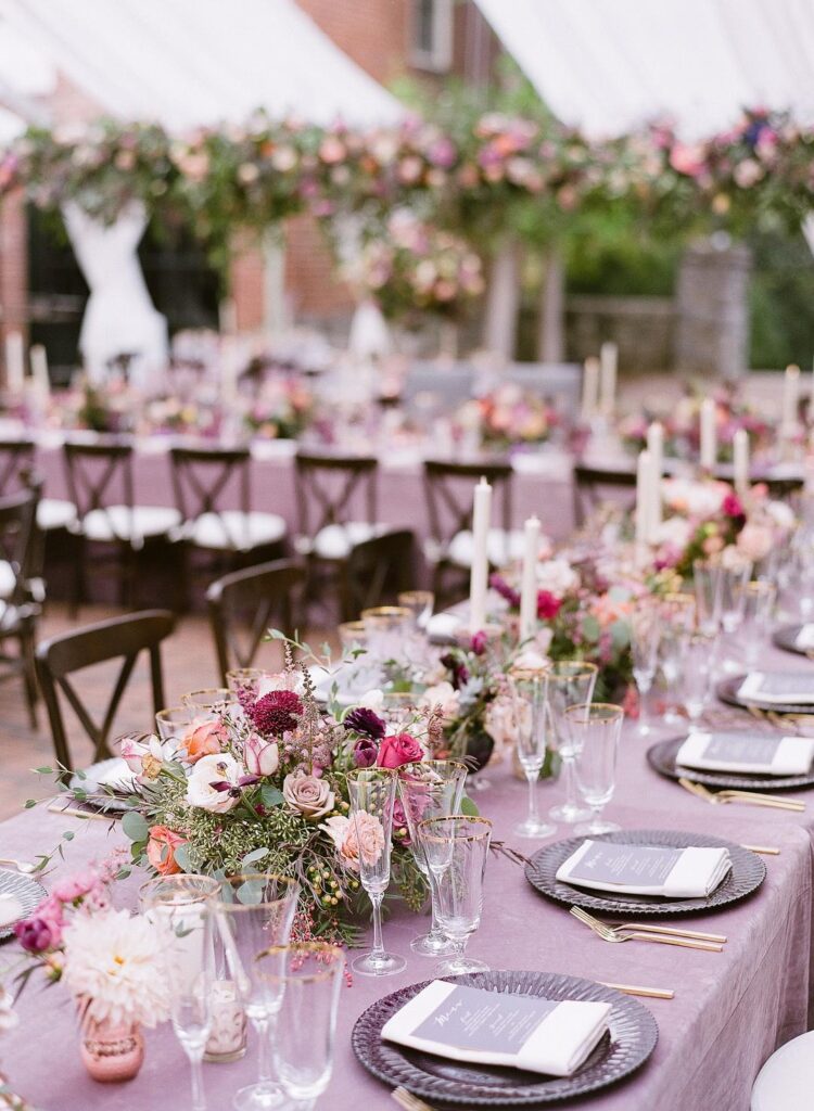 Purple Table Decoration (Credit : Weddingwire)