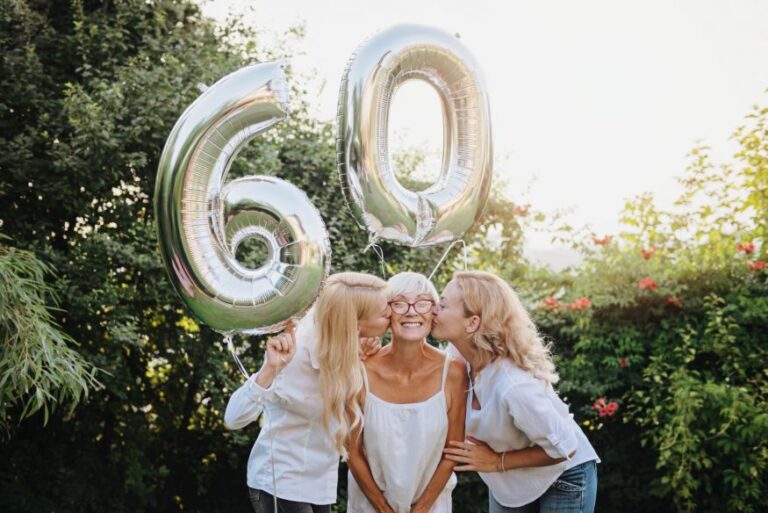 Memorable 60th Birthday Party Ideas For Mom | Download Hundreds FREE ...