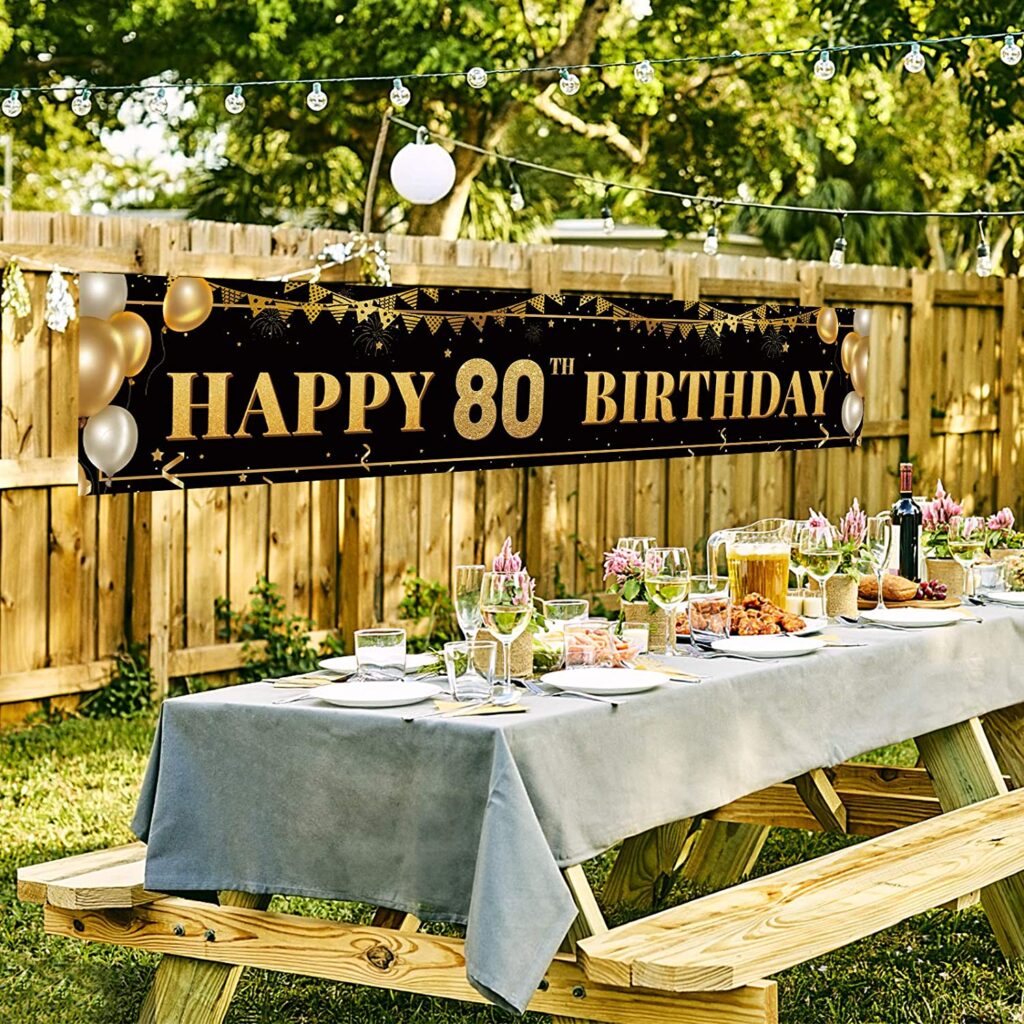 80th Birthday Party Decoration (Credit: U-buy)