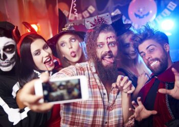 Adult Halloween Party Ideas (Credit: Good Housekeeping)
