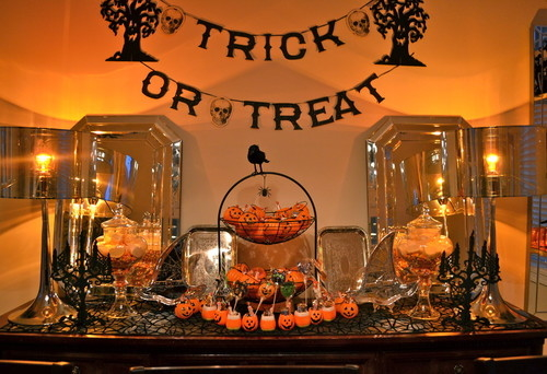 Halloween Party Trick or Treat (Credit: Society19)