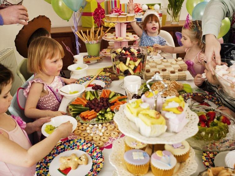 Kids Birthday Party Appetizers (Credit: deavita)