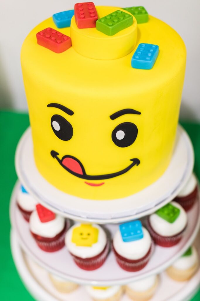 Lego Birthday Cakes (Credit: Kara's Party Ideas)