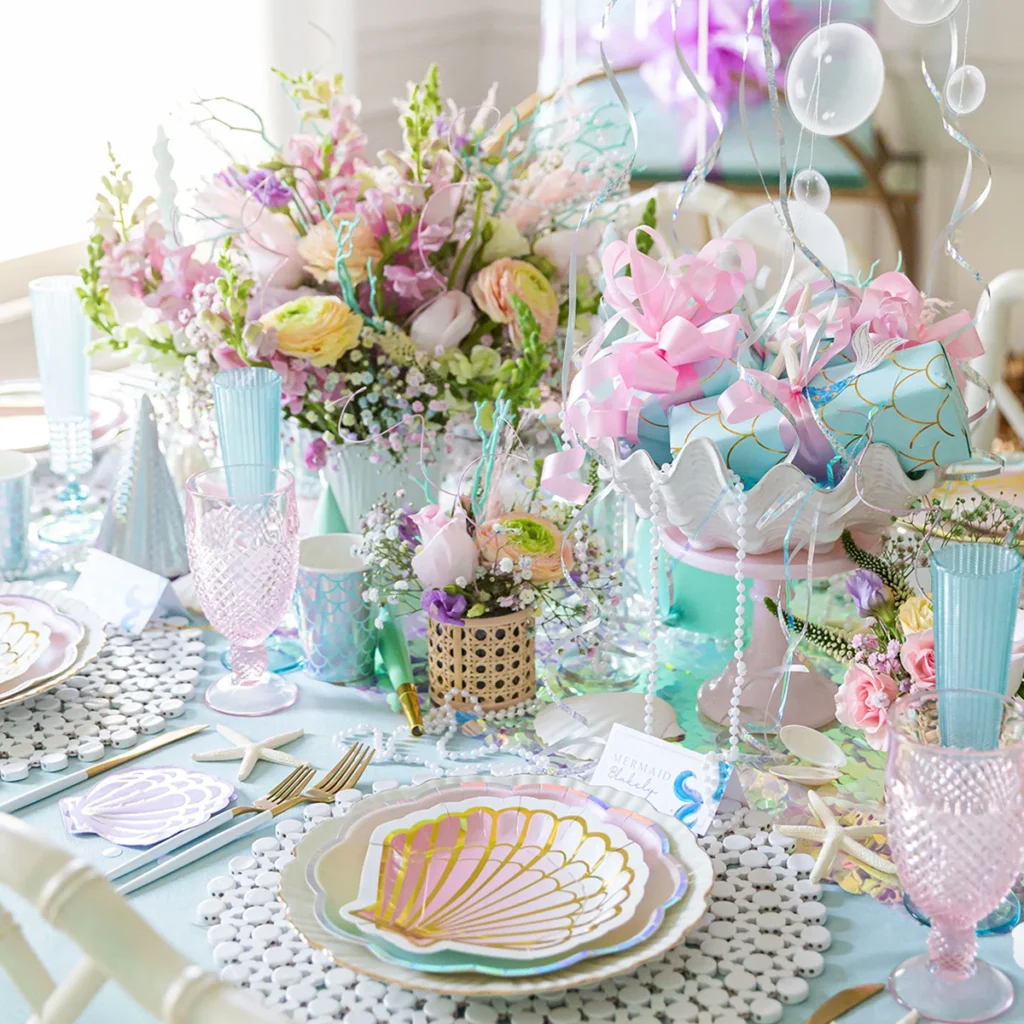 Mermaid Birthday Table Setting (Credit: pizzazzerie)