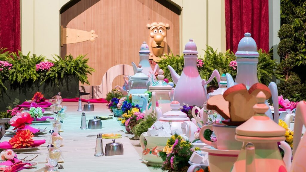 Alice in Wonderland Party Decoration (Credit: Disney Meetings & Events)