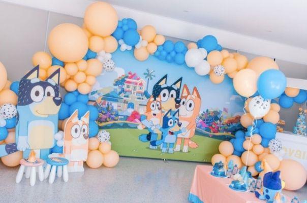 Bluey Party Decoration (Credit: Bounty Parents)