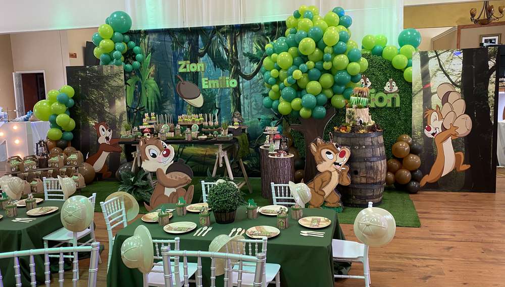 Chip and Dale Party Decoration (Credit: Catch My Party)
