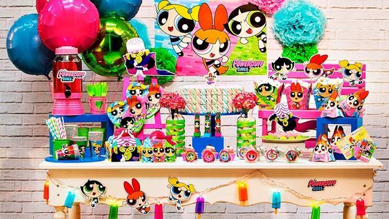Powerpuff Girls Party Decoration (Credit: Pinterest)