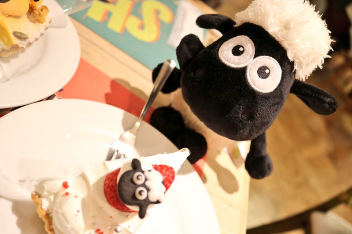 Shaun the Sheep Party Centerpieces (Credit: Twitter)