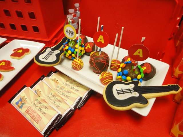 Alvin and The Chipmunks Party Sweet Treats (Credit: Catch My Party)