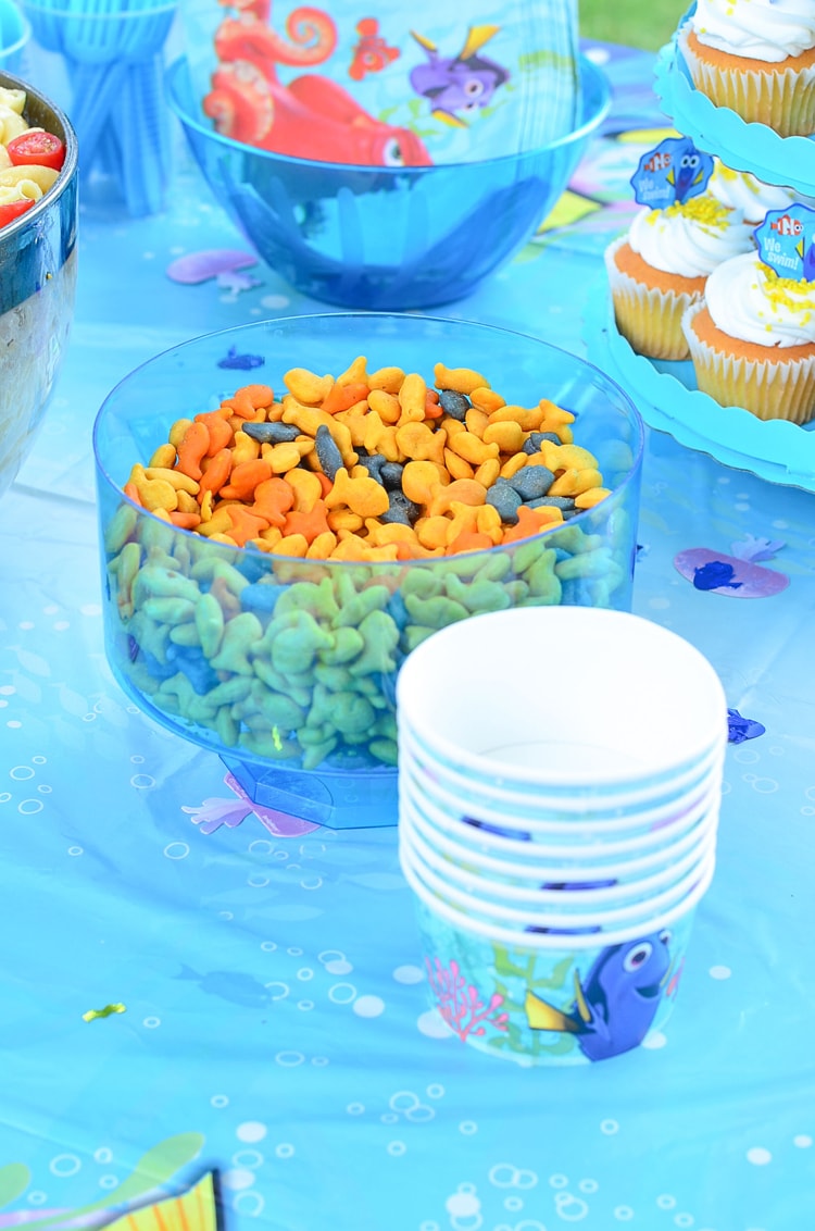 Finding Nemo Party Treats (Credit: courtneyssweets)