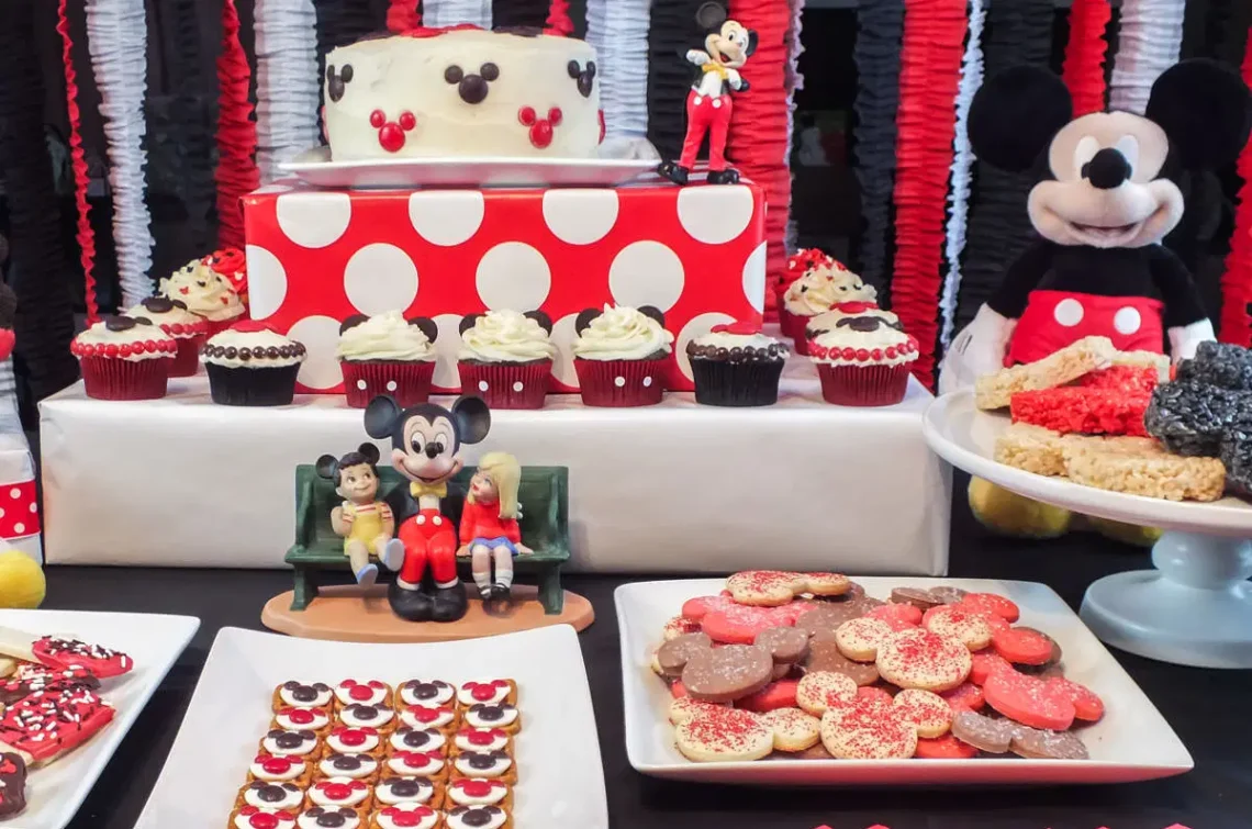 Mickey Mouse Party Sweet Treats (Credit: Two Sisters)