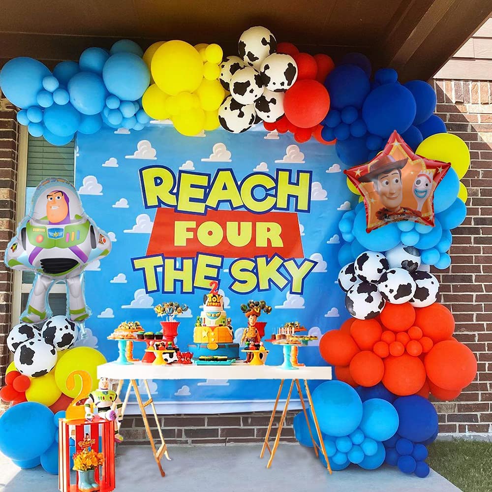 Toy Story Party Decoration (Credit: homefurniturelife)