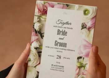 (Free Editable PDF) Vintage Flower Bouquet Wedding Invitation Templates