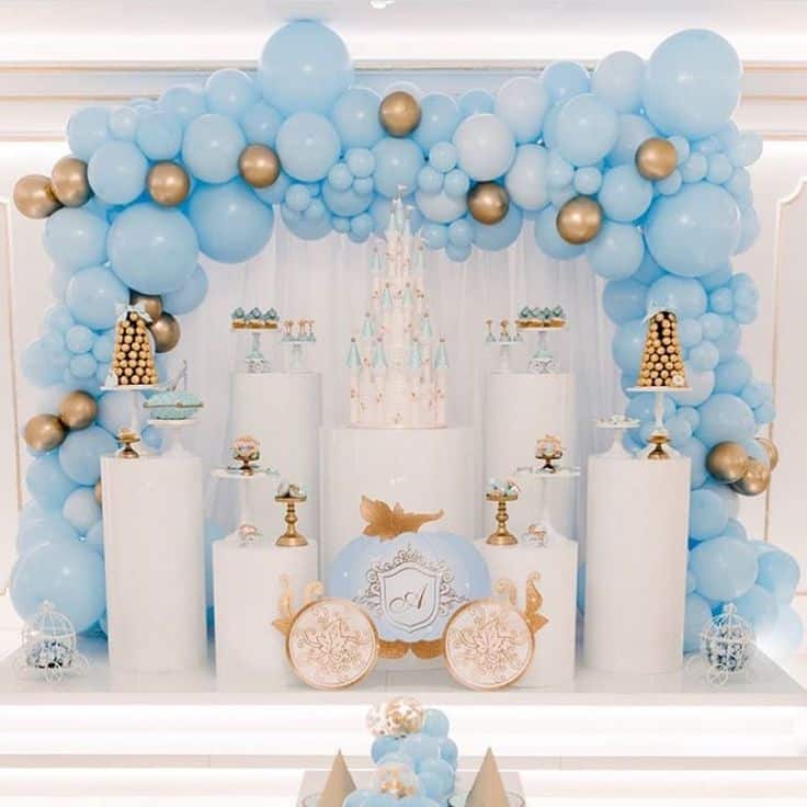 Cinderella Birthday Party Balloons