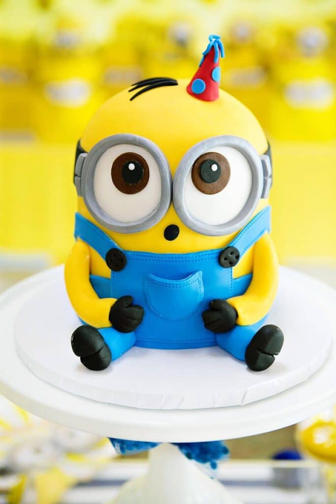 Minions Birthday Cake