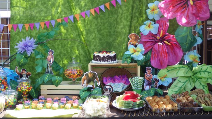 The Croods Birthday Dessert Table