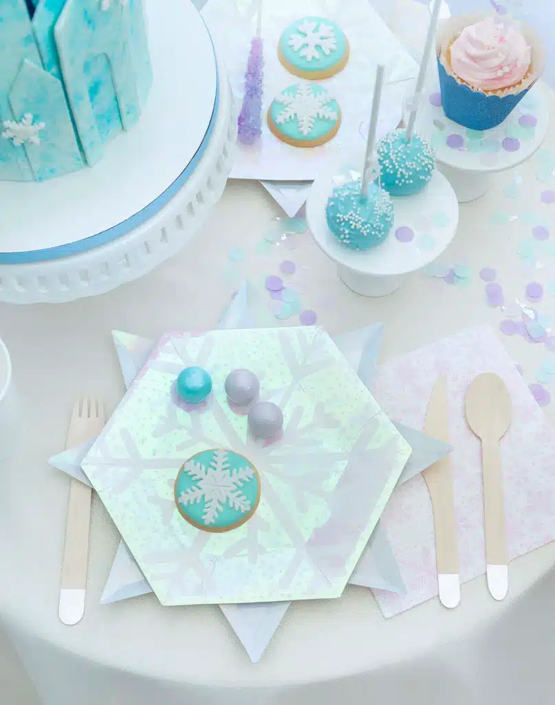 Frozen Birthday Table Setting