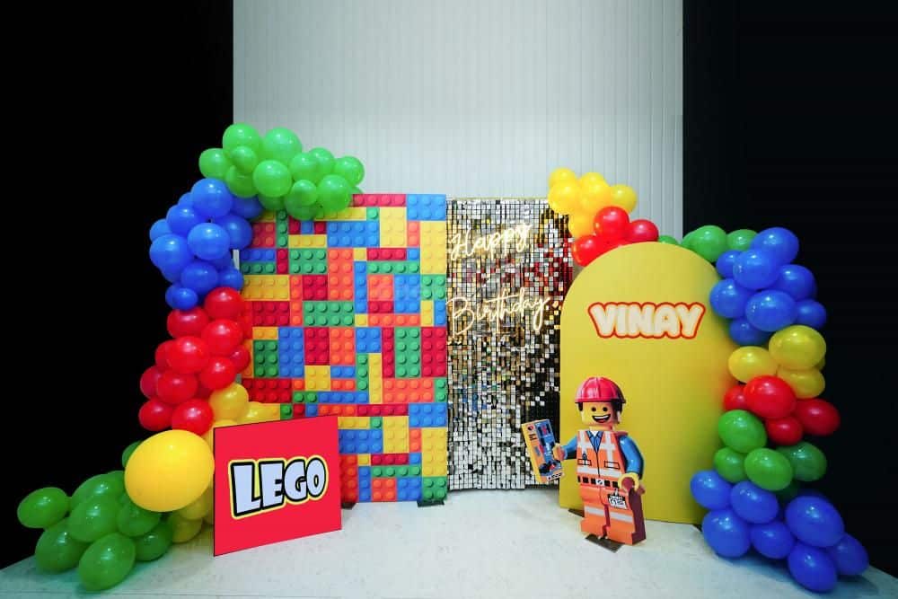 LEGO Birthday Photo Booth