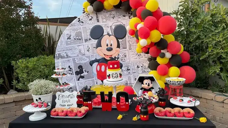 Mickey Mouse Dessert Table