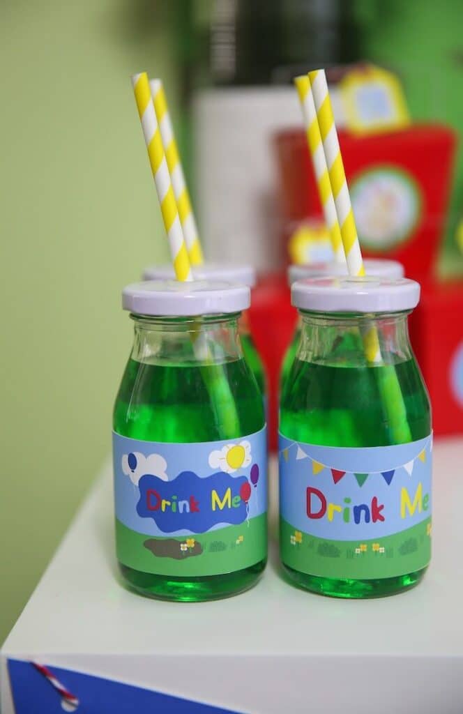 Peppa Pig Birthday Party Drinks