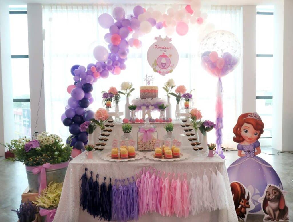 Sofia the First Desert Table