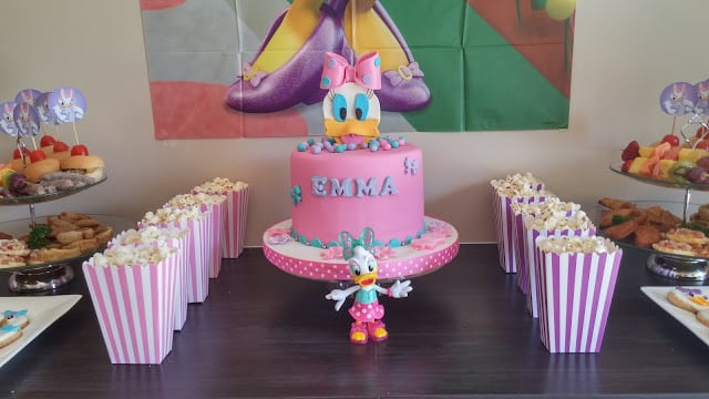 Daisy Duck Birthday Party Cakes