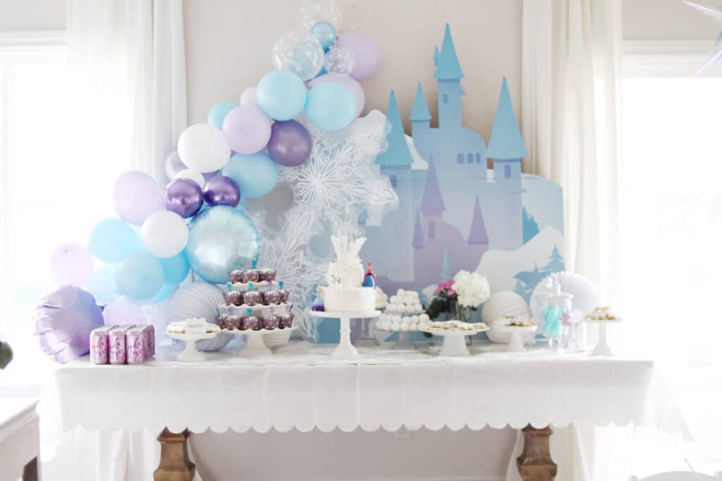 Frozen Party desert table