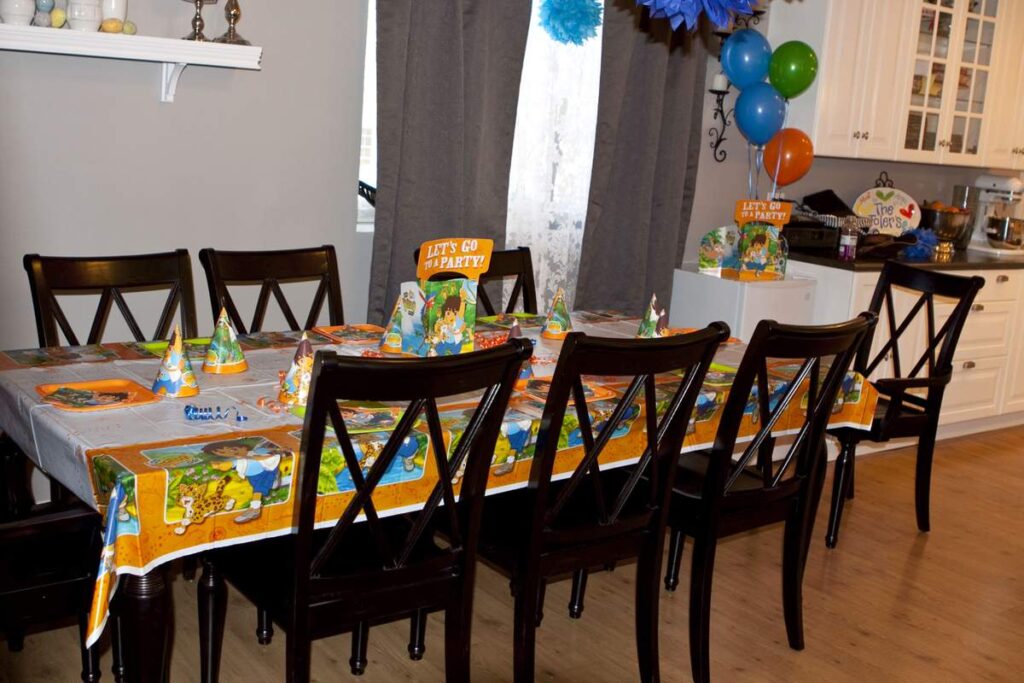 Go Diego Go Birthday Party Table Setting