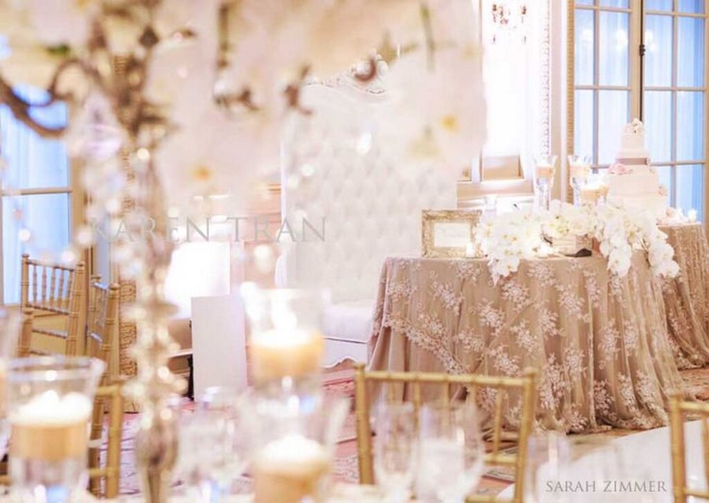 Gold lace overlay table linen