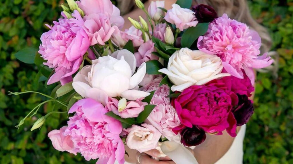 Flower Bouquet With Rose And Peony