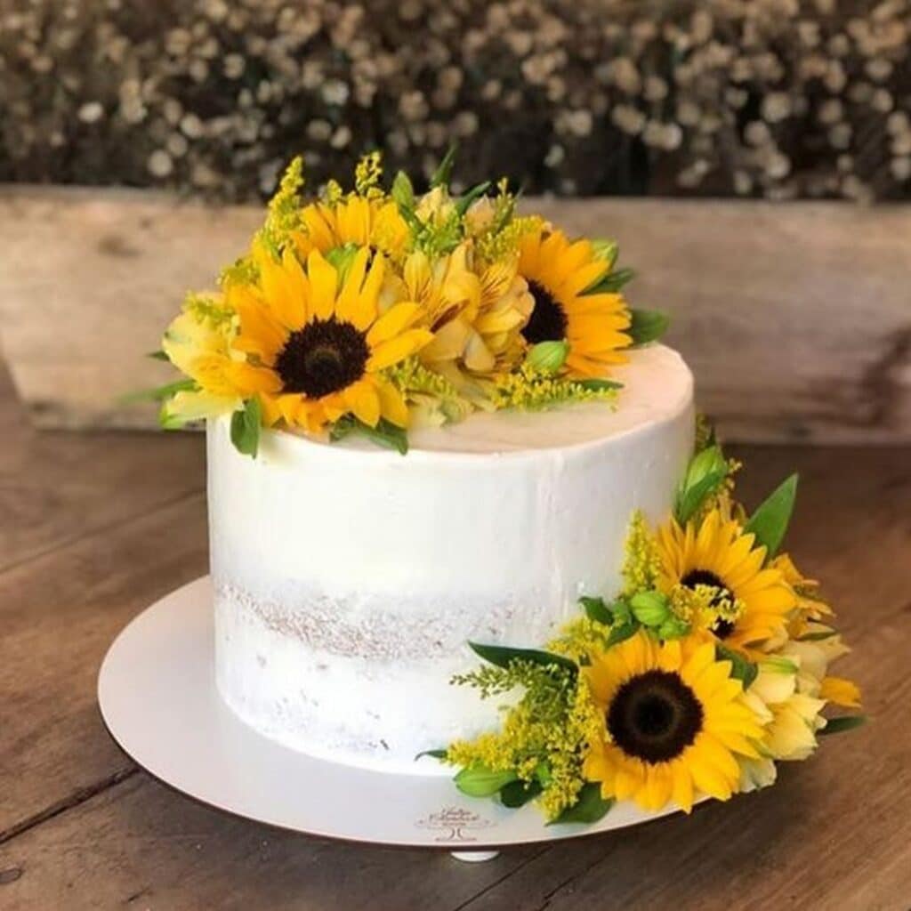 Rustic Sunflower Cake