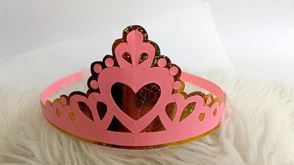 DIY Princess Crown Tiara made of paper