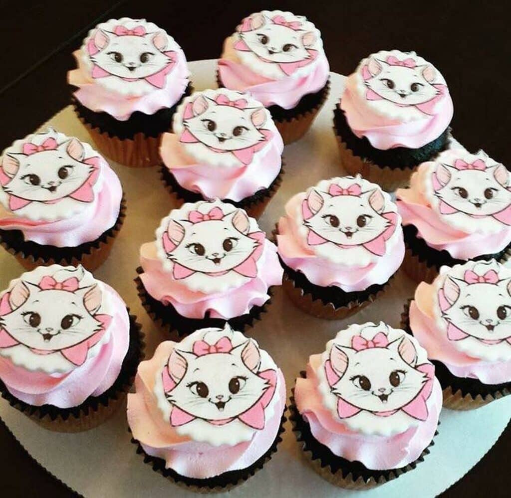 Yummy Marie the Aristocats Cupcakes with edible printed Marie face