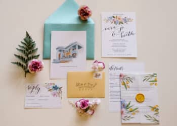 Floral Wedding Invitation (Credit: blog.cardsandpockets.com)