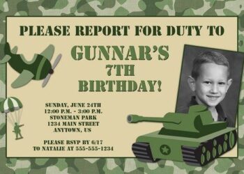 Army Birthday Invitations (Credit: bagvania)